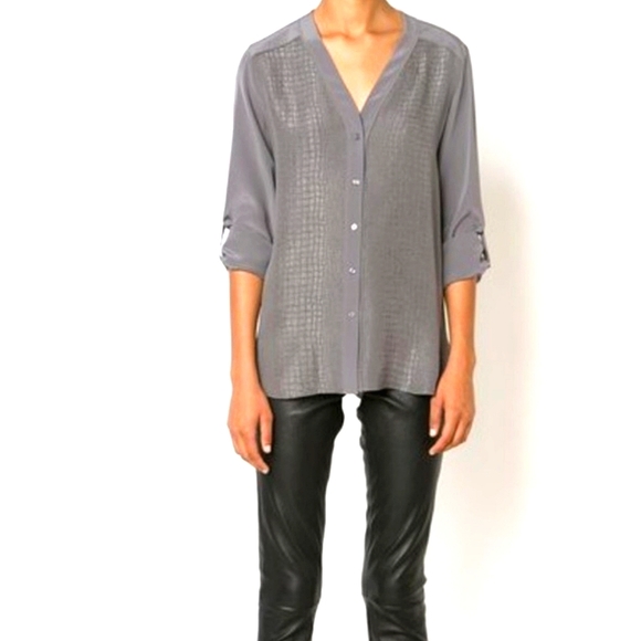 VINCE Silk Crocodile Embossed Blouse Long Tab Sleeve Grey Gray Top Button Down S - Picture 2 of 16